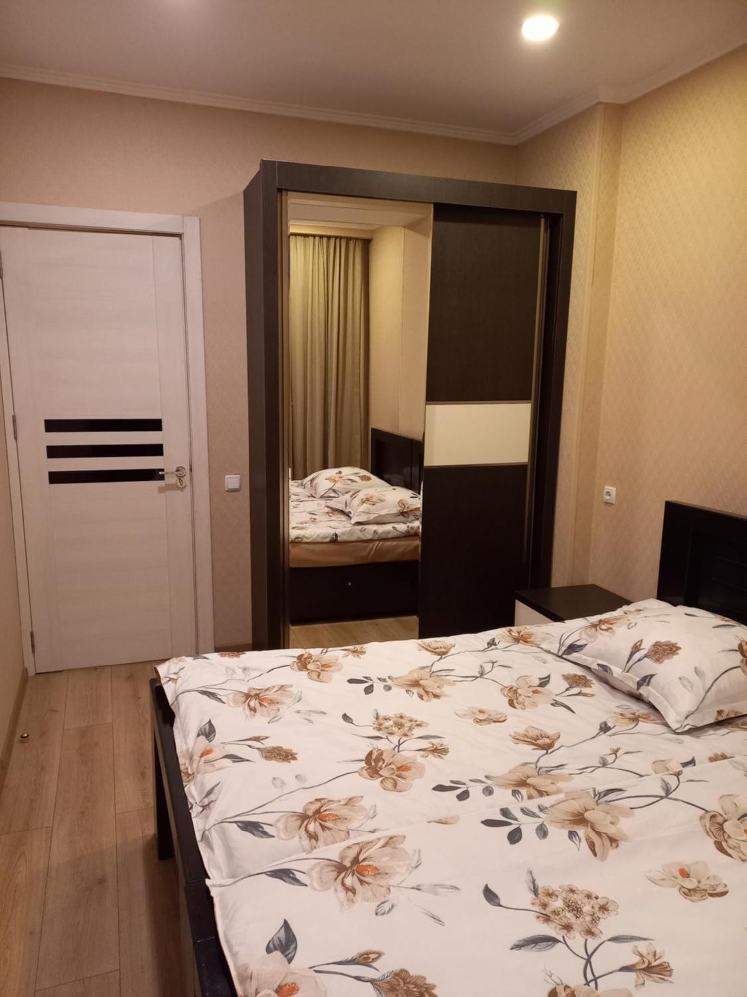Grigol'S Apartament Tiflis Dış mekan fotoğraf